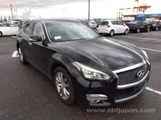 Nissan Fuga +Hybrid